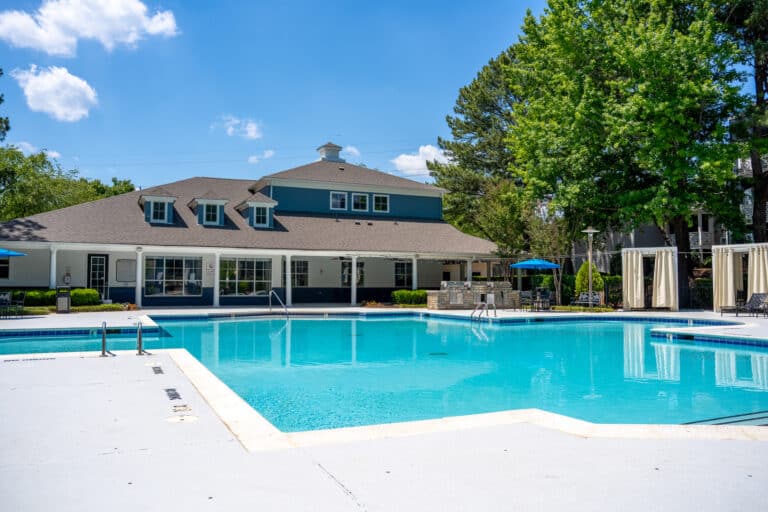 AlcoveAtBirkdaleVillageApartments-Pool4
